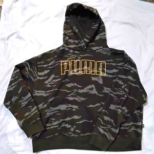 Puma camo hoody youth XL Xtra wide for comfort